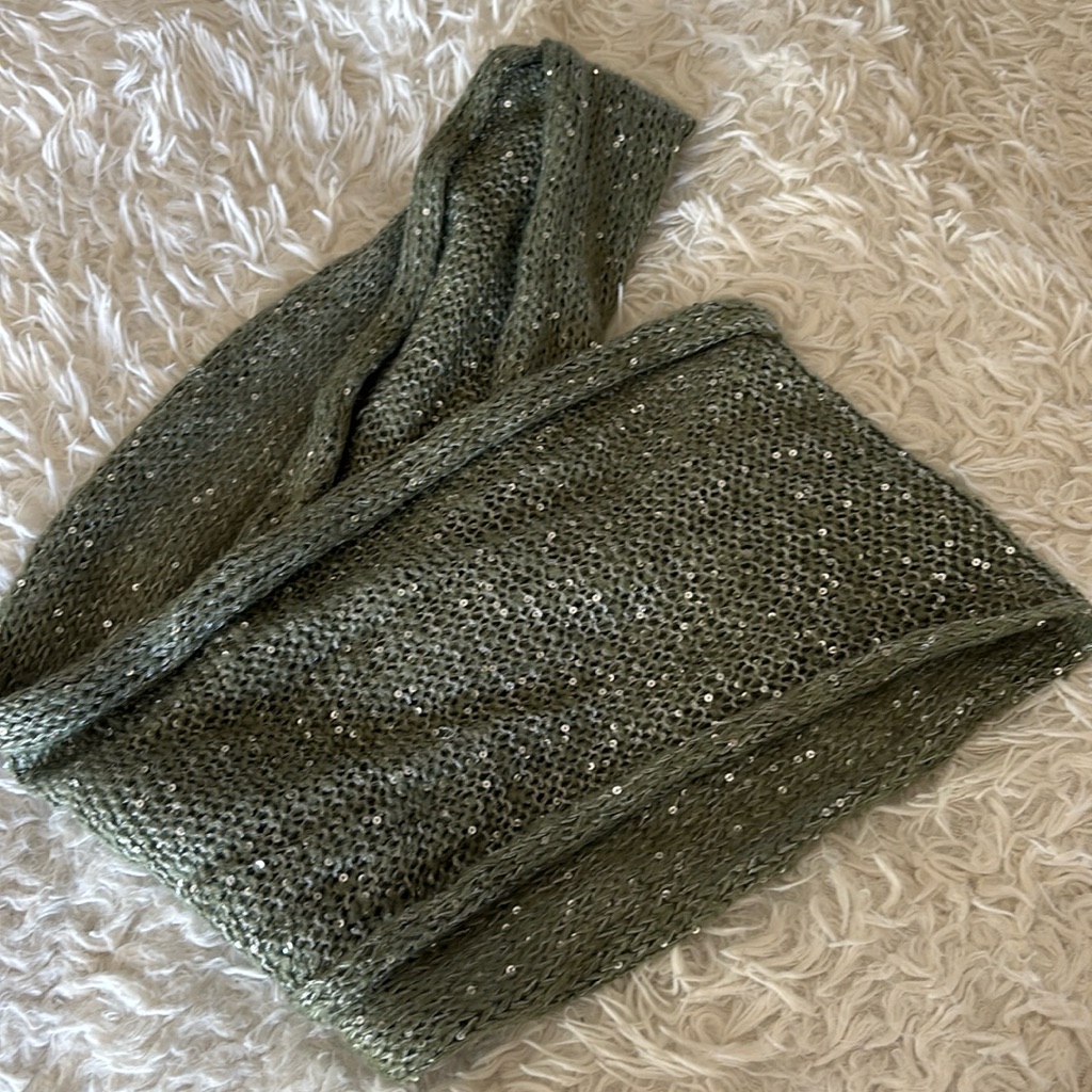 Infinity Loop Scarf. Moss Green